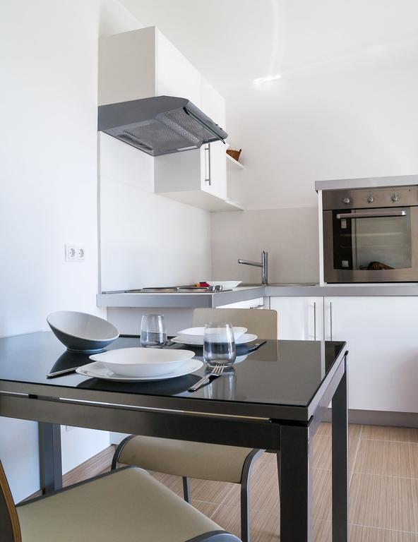 Apartments Marco Polo Banjol Habitación foto